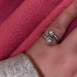 Pandora Ring